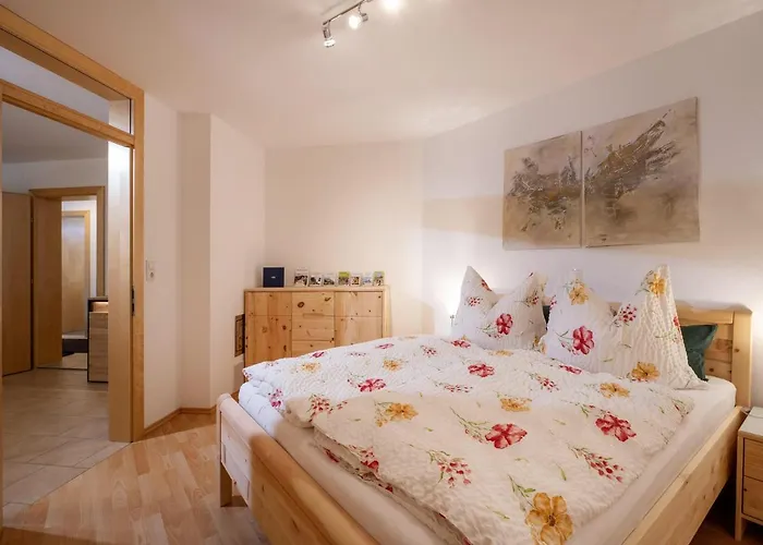 Irmi アパート ゼル