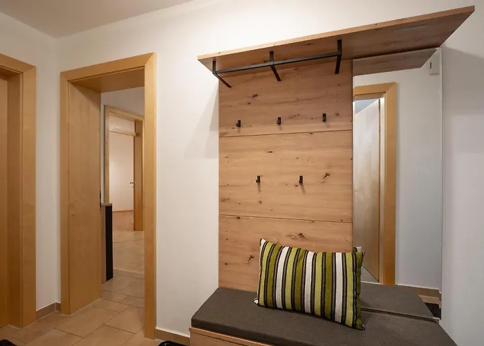 Irmi アパート ゼル